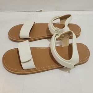 Girls‎ white ankle strap Flat sandals